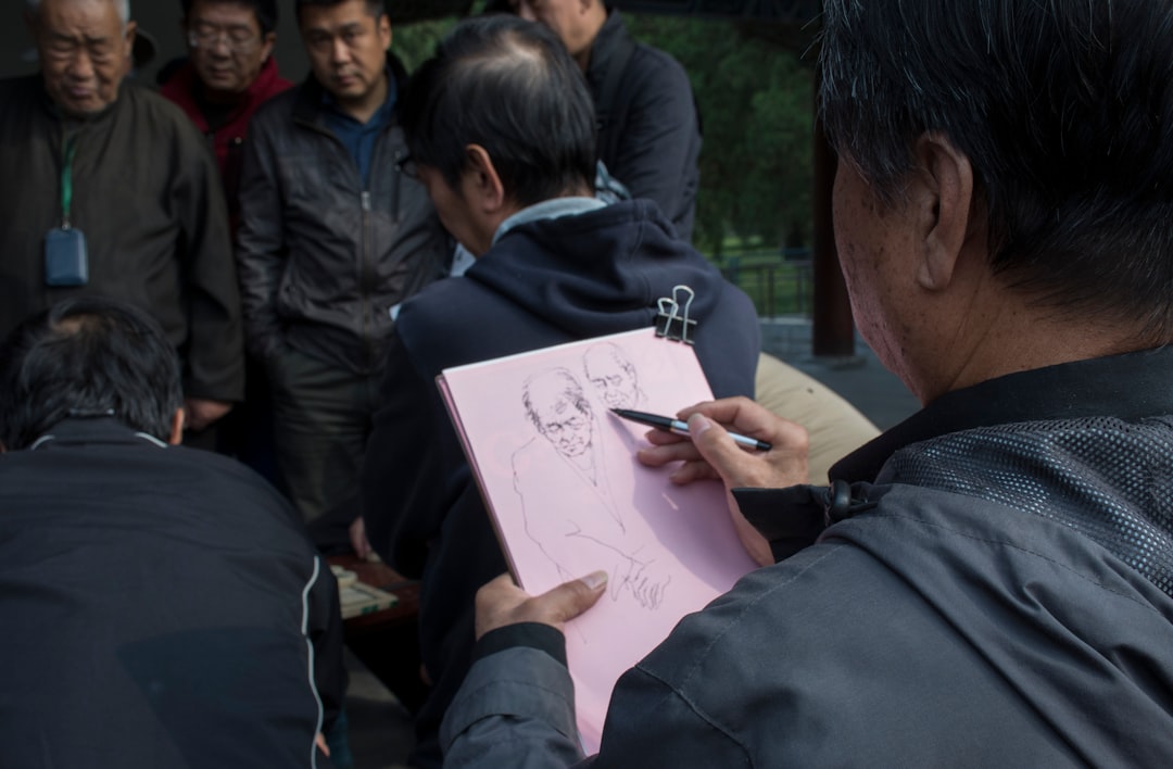 设施运行维护常见问题及解决方案：污水处理厂日常维护指南